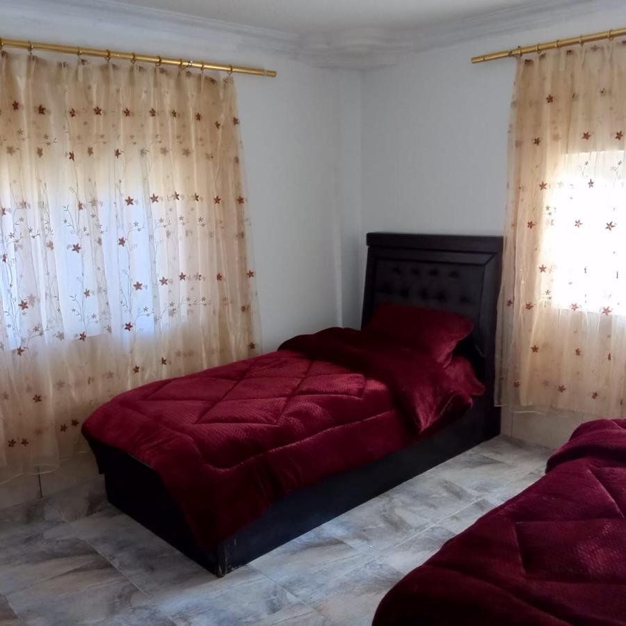 Guest House Hazem Al Azraq ash Shamali Ngoại thất bức ảnh